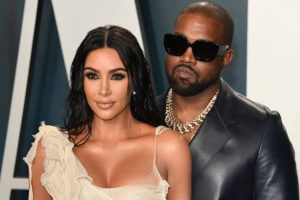 Throwback To Kim Kardashian's "S£xtape" Which Made Kanye West Fall For Her (Watch) 